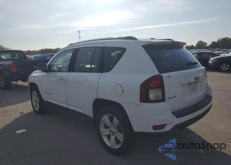 2015 Jeep Compass Latitude z USA, uszkodzony, nr VIN 1C4NJDEB7FD183659